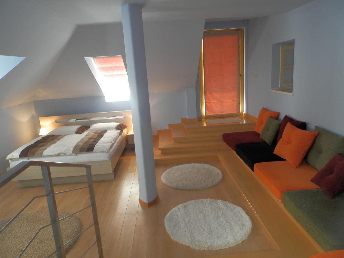Bed and Breakfast Nagyret Panzio Эгер Экстерьер фото