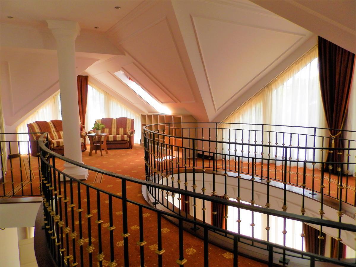 Bed and Breakfast Nagyret Panzio Эгер Экстерьер фото